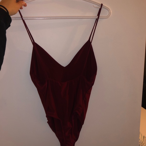 Burgundy body suit - Picture 2 of 2